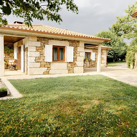 Casa Nogueiras Armamar